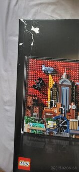 LEGO Batman 76271 Gotham - 2