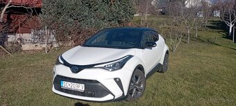 Predám Toyotu C-HR Hybrid 1,8 Selektion - 2