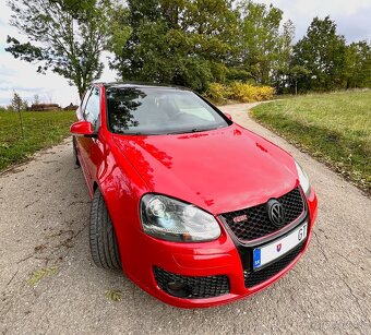 Volkswagen golf V GTI 2.0 tfsi - 2