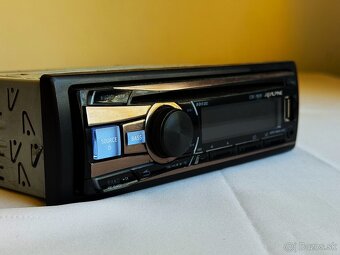 AUTORADIO ALPINE CDE-182R. - 2