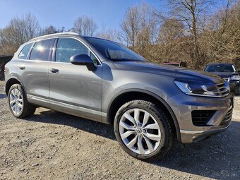 VW Touareg - 2