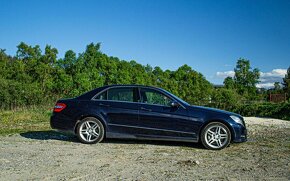 Mercedes-Benz E500 4.7 V8 4matic BlueEFFICIENCY 500HP - 2