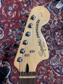 Squire by Fender Stratocaster/Standard - 2