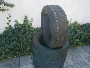 Predám 4x zimné pneu Pirelli 235/55 R19 105HXL - 2