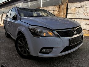 rozpredam kia ceed sw facelift 1.6 crdi 85kw 2010 rozpredam - 2