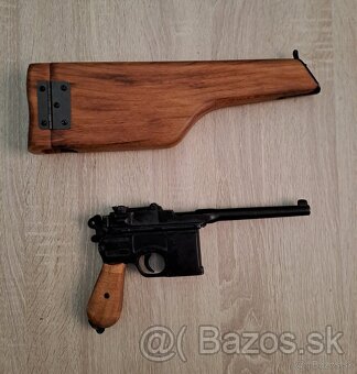 Replika pištole Mauser C96 s púzdrom. - 2