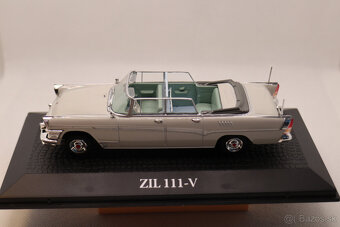 Model ZIL 111 V - 2