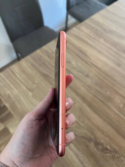 iPhone XR 64 Gb - 2