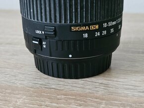 Sigma 18-50mm f/2.8 EX DC Macro - bajonet canon - 2