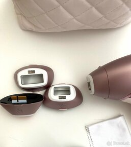 Philips Lumea IPL 9000 series - 2