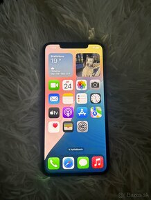 iPhone 11 pro max gold 64gb - 2