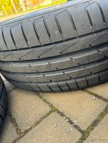 VW Golf touran caddy  225/45R17 - 2