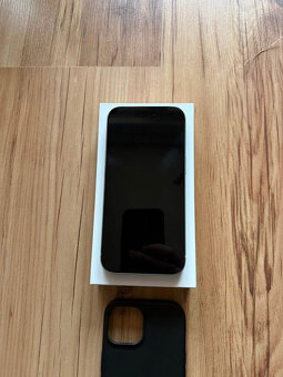 iPhone 15 128GB green - 2