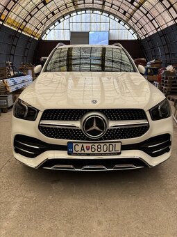 Mercedes-Benz GLE 350 d 4MATIC - 2