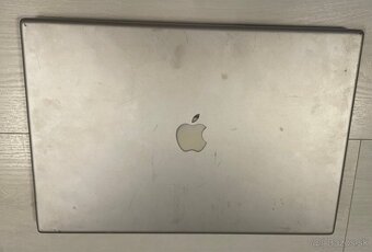 Apple MacBook Pro C2D 17” 2006 - 2