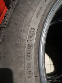 Zimné pneumatiky 235/55 r17 - 2