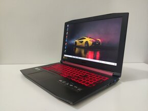 Acer Nitro 5: i5-8300H,16GB DDR4,512GB SSD + 1TB HDD, W10 - 2