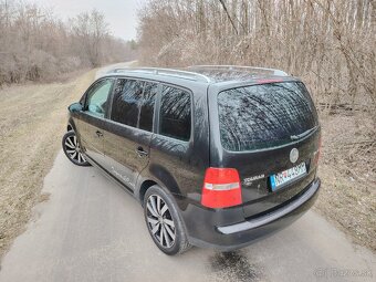 Volkswagen touran - 2