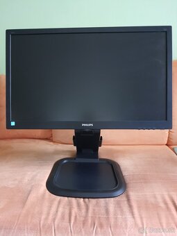 MONITOR PHILIPS 24" - 2