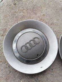 Stredové puklice Audi - 2