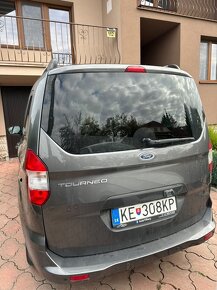 Ford Tourneo Courier 1.5 - 2