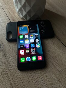 iPhone 7 32gb Jet Black - 2