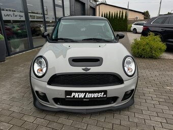 Mini Cooper S Coupé 1.6i John Works - Remus - 2