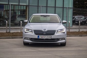 Škoda Superb 2.0 TDI L&K EU6 - 2