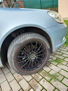 Celorocne 205/55 r16 94v - 2