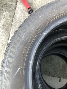 Predám zimné 4ks pneu 205/55 R16 60€ - 2