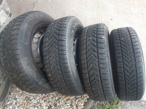 Zimne pneu 185/65 R15 - 2