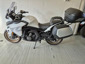 CF MOTO 650 GT - 2