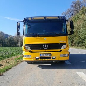 Predám Mercedes - Benz Atego 1324, hákový nosič - 2