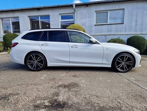 BMW rad 3 Touring 320d M Sportpaket - 2