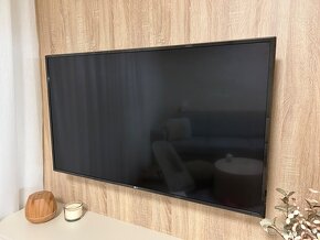 LG UHD 4K TV - 2