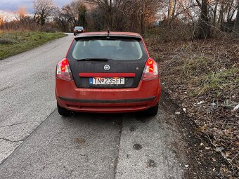 Fiat Stillo 1.4 benzín - 2