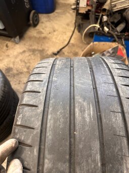 Letne pneu 275/40 r19 - 2