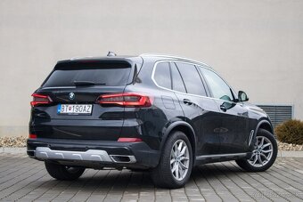 BMW X5 xDrive30d Individual (odp. dph) - 2