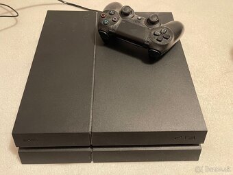 Sony Playstation 4 - 2