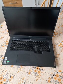 Lenovo Legion 5 17IMH05 (82B300C0CK) - 2