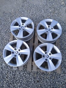 Alu 5 x 112 R 16 originál ŠKODA + pneu-100 % stav. - 2