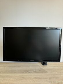 Monitor 24” Samsung S24D300H - 2