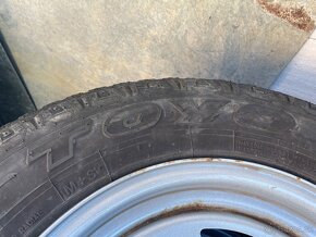 215/80 R15 Zimne Toyo A/T Plus - 2