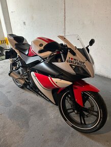 Yamaha yzf r125 - 2