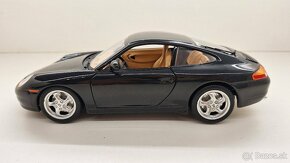 1:18 PORSCHE 911 997 - 2