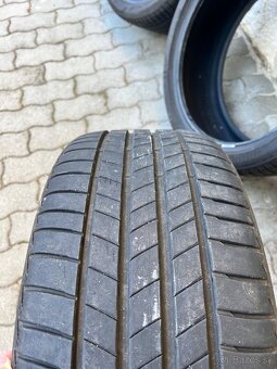 245/40R19 Bridgestone Turanza T005 - 2