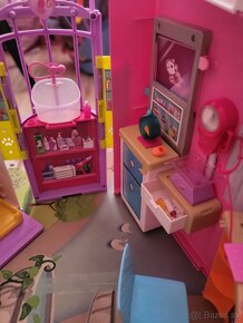 Barbie, L.O.L., Sylvanian - 2