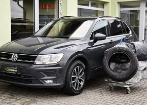 Volkswagen Tiguan 2.0TDi DSG NAVI TAŽNÉ 2xPNEU 110 kw - 2