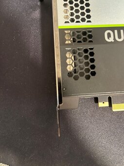 Quadro RTX4000 8GB / Display Port 1.4 a USB-C - GDDR6 - 2