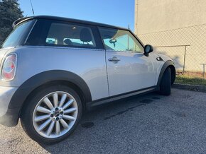 Mini Cooper 1.6 benzín (2012) - 2